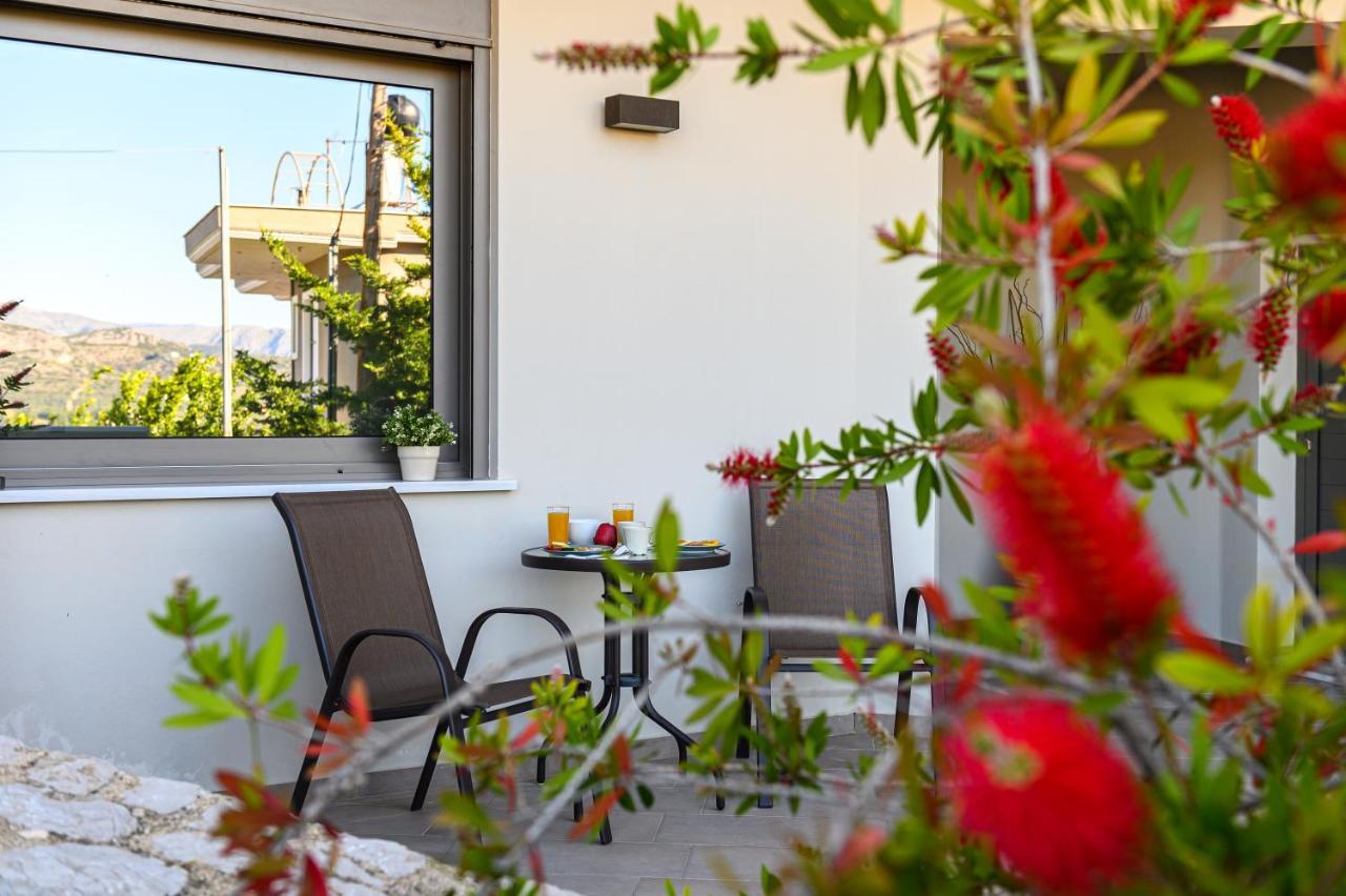 Apartment Minimal In Nature, Exostis